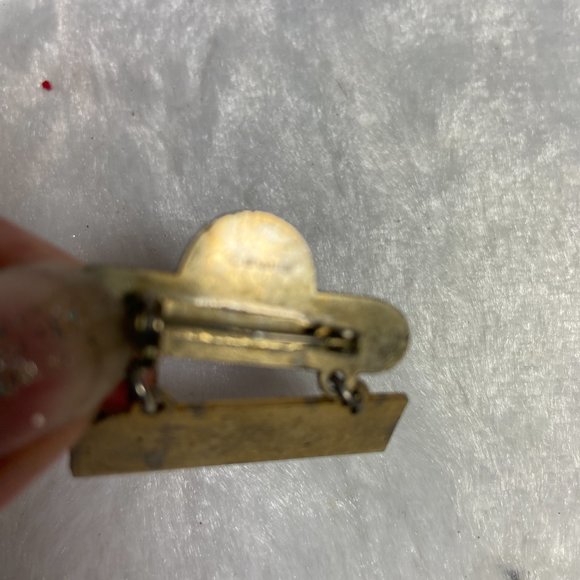 Vintage1980's World's Greatest Wife Brooch Enamel Dangle Pin - Picture 7 of 9